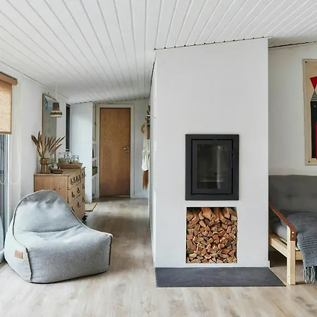 House At Dueodde With Artistic Atmosphere * Neksø